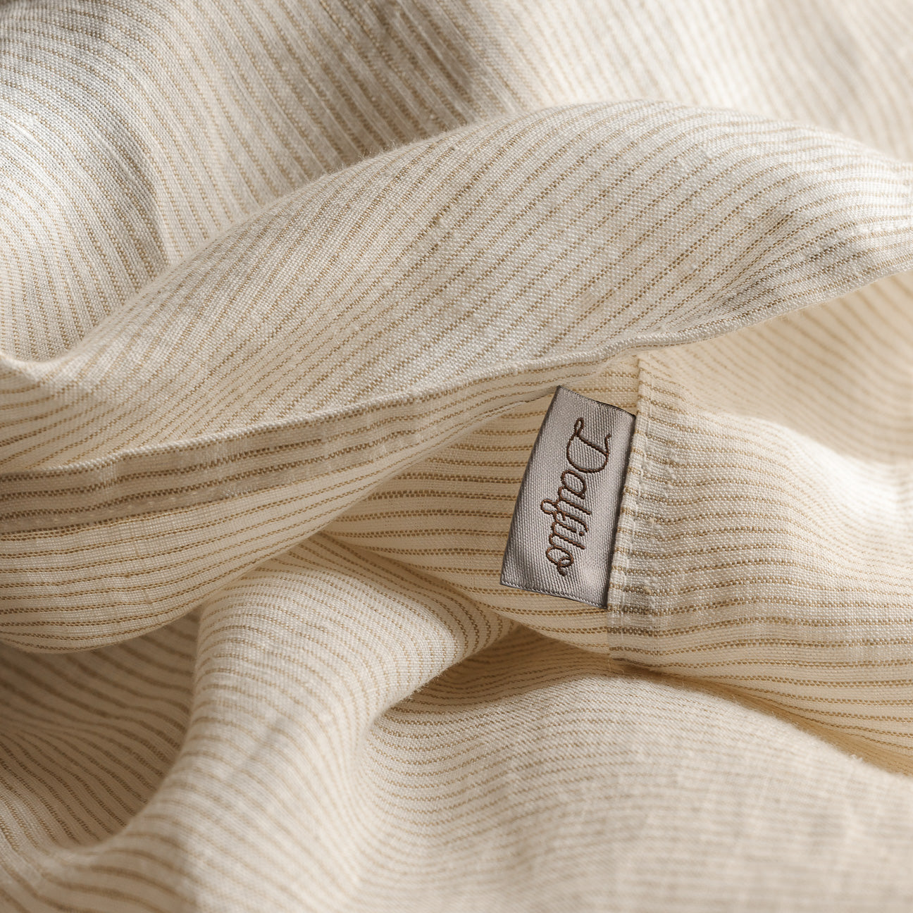 dalfilo-lenzuolo-sopra-in-puro-lino-260x300-cm-righe-crema-caffellatte image 8