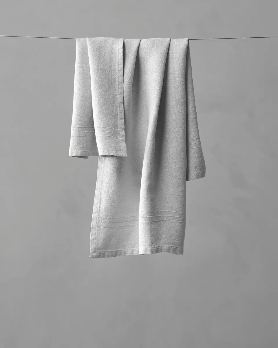 society-limonta-crel-set-asciugamani-bagno-in-lino-effetto-crepe image 1