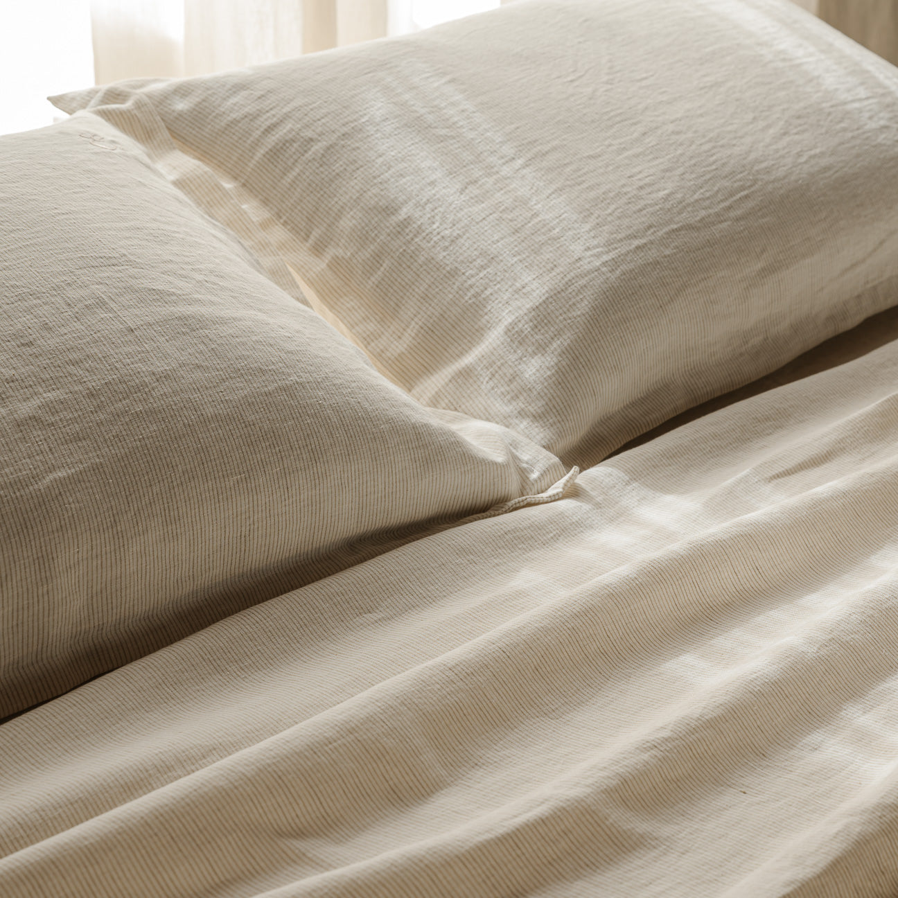 dalfilo-set-2-federe-in-puro-lino-righe-crema-caffellatte image 8