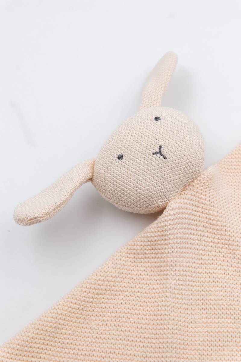 bamboom-doudou-in-maglia-rabbit-rosa-04 image 2