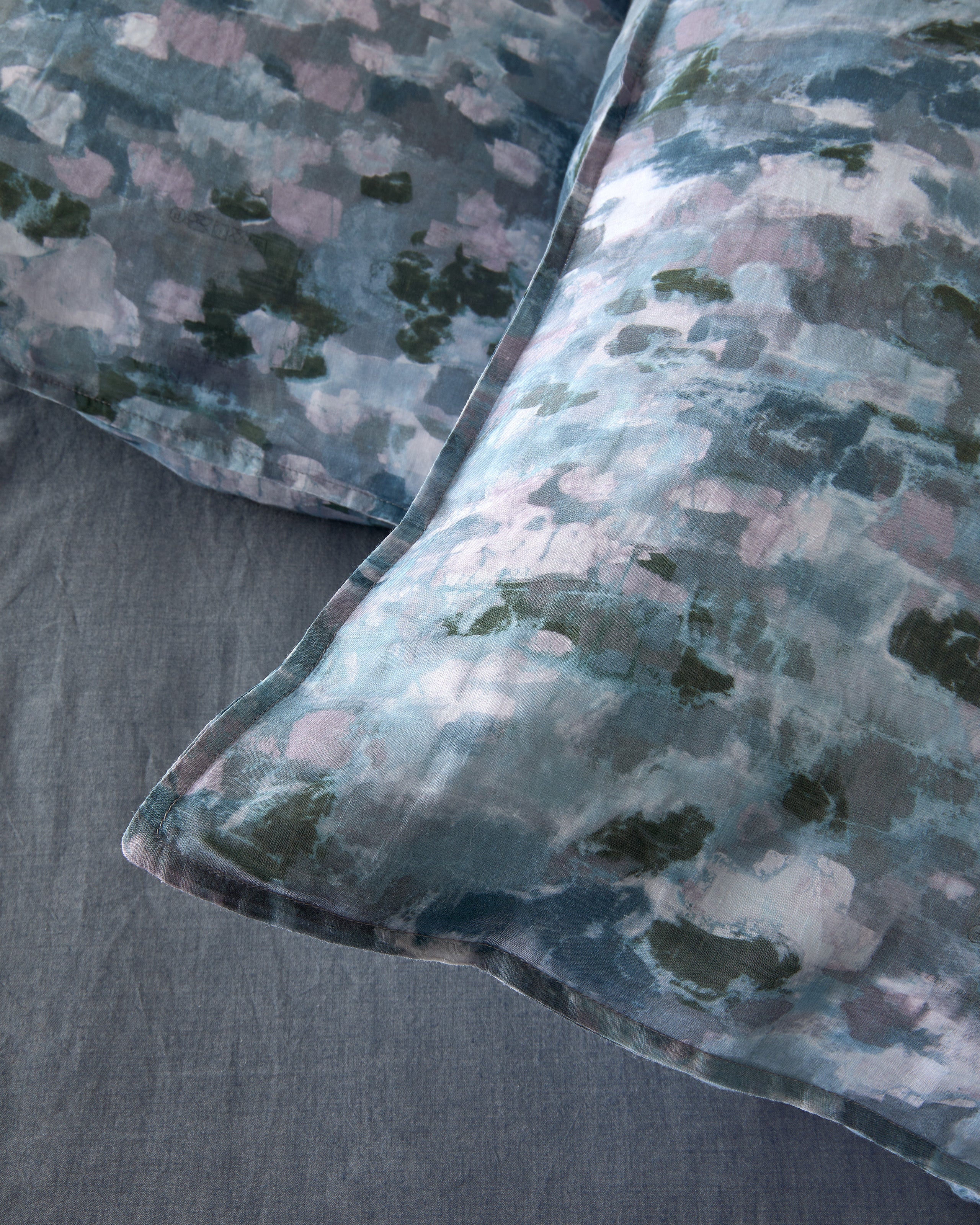 society-limonta-nap-rap-set-2-federe-in-rami-camouflage image 2