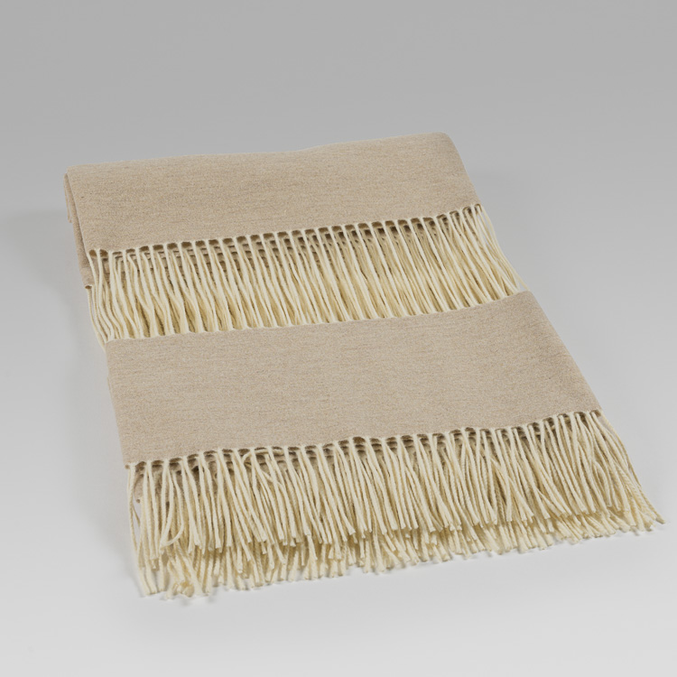 rivolta-carmignani-defil-plaid-140x210-cm-in-lana-merino-e-cashmere image 5