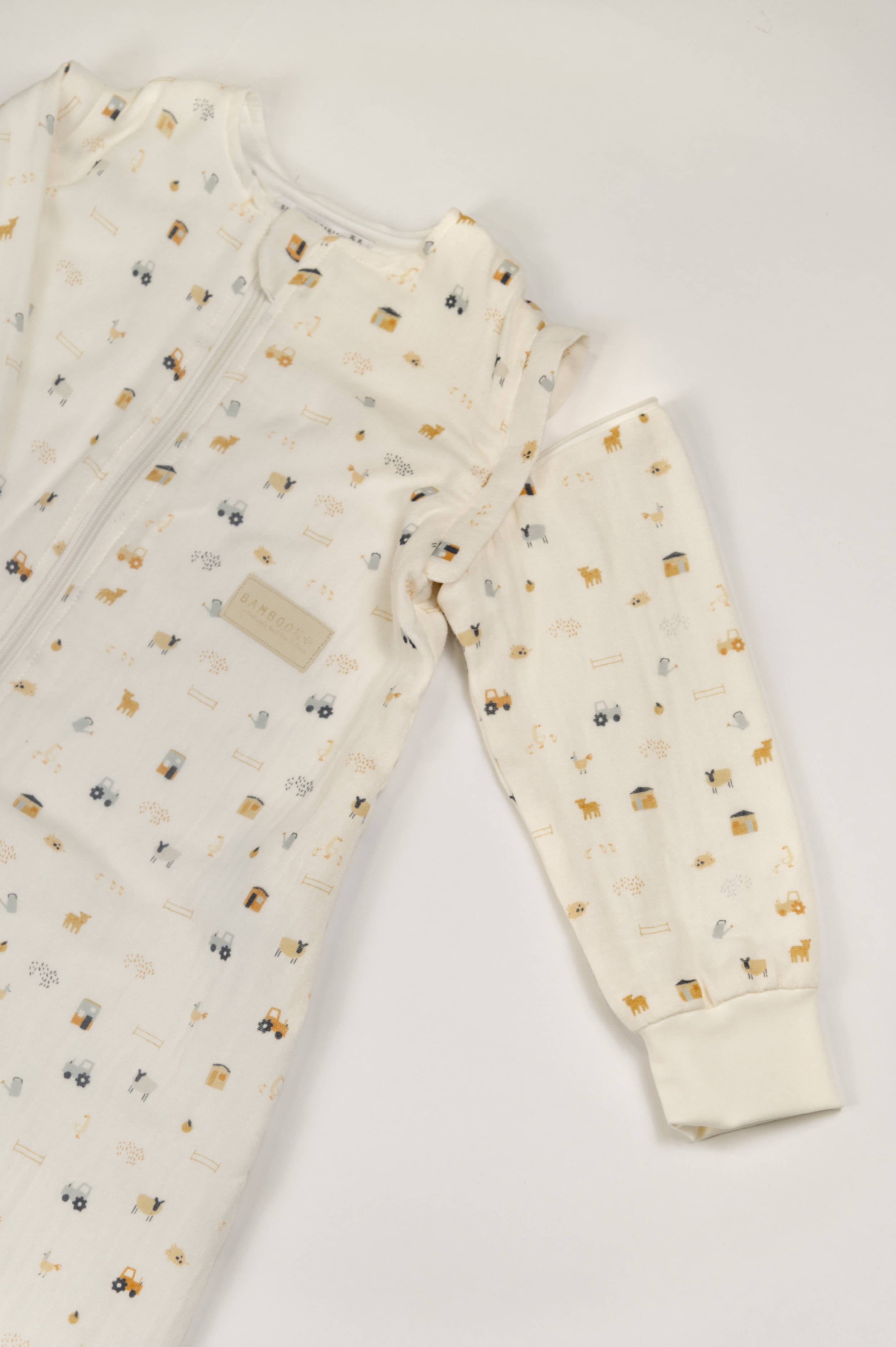 bamboom-sacco-nanna-sleeping-jumpsuit-combi-the-farm-133-tog-1-1 image 4