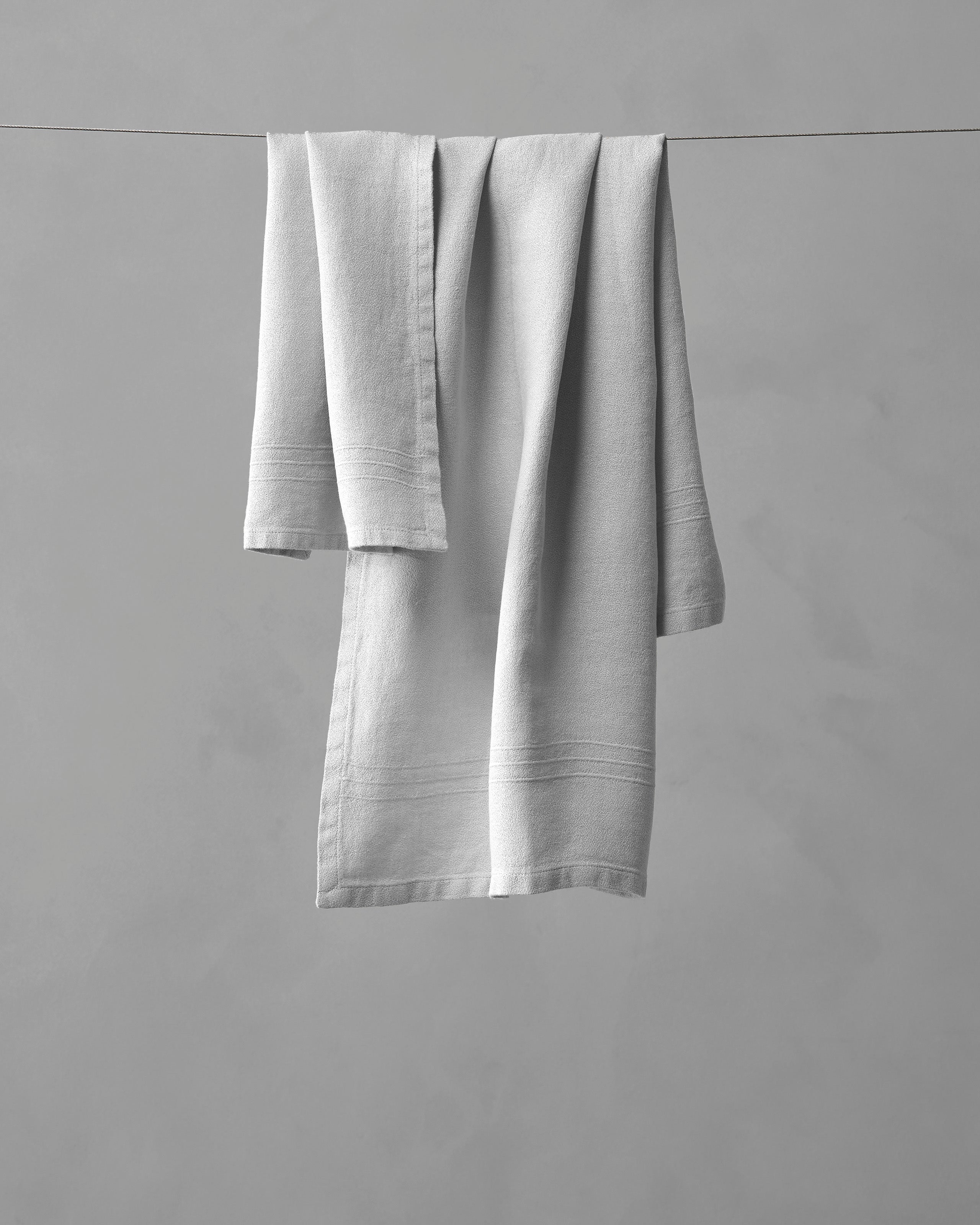 society-limonta-crel-set-asciugamani-bagno-in-lino-effetto-crepe image 1