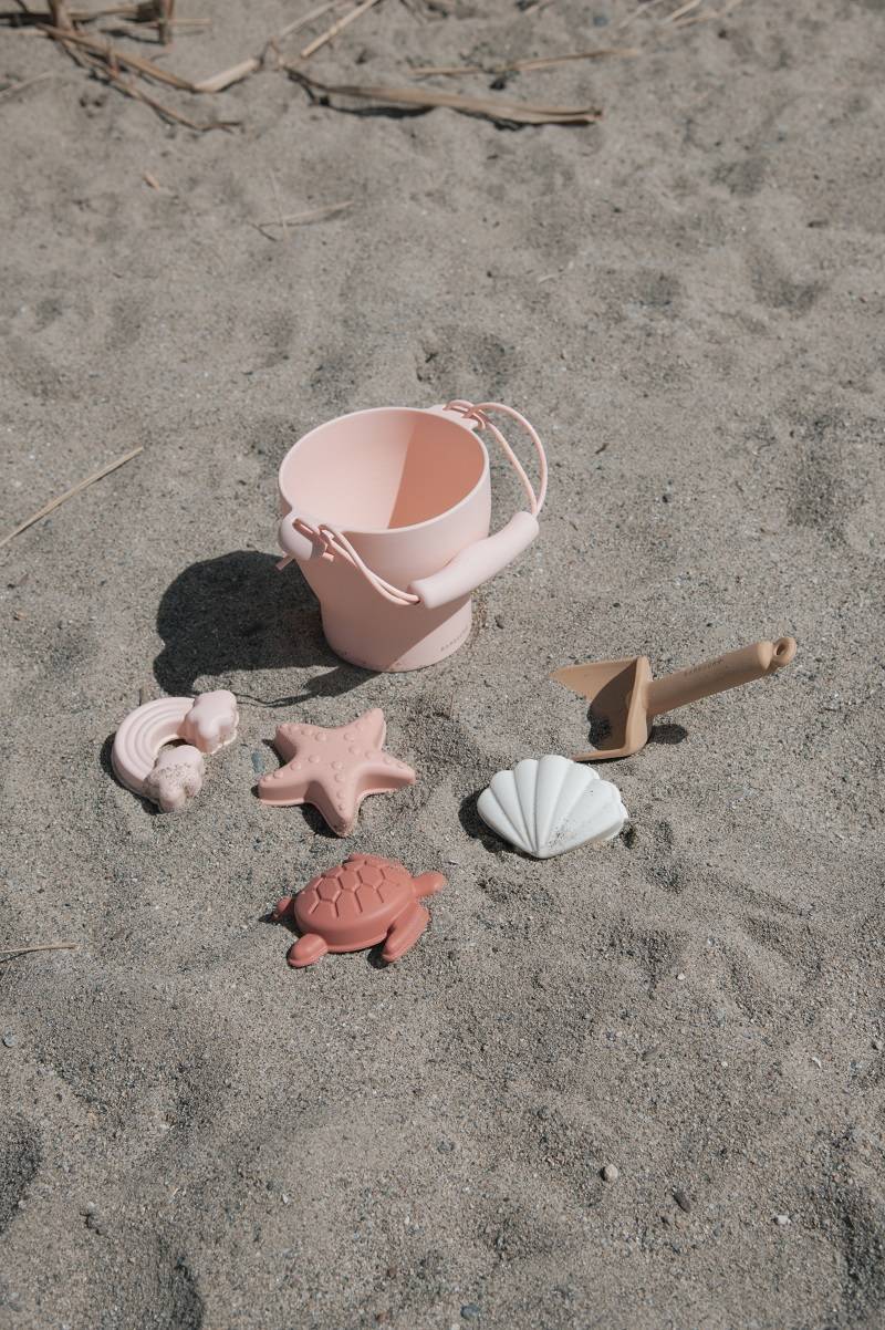 bamboom-set-spiaggia-rosa-04-giochi-mare-in-silicone image 5
