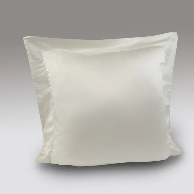 rivolta-carmignani-lazy-silk-federa-decorativa-65x65-100-seta image 1