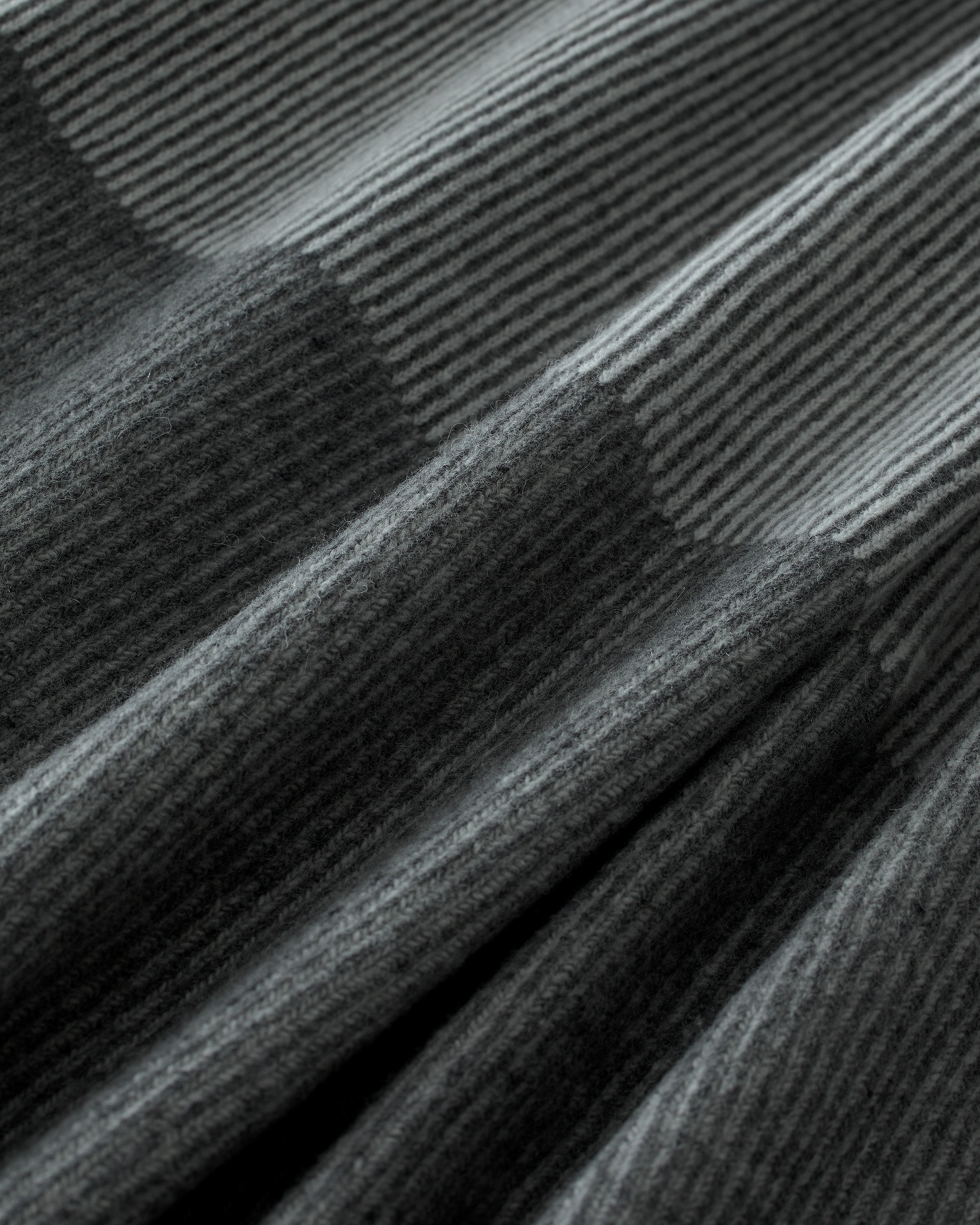 society-limonta-noe-plaid-in-lana-vergine-a-coste image 2