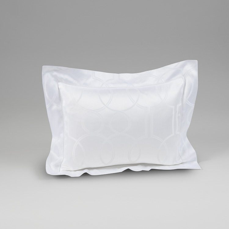 rivolta-carmignani-shangri-la-federa-decorativa-boudoir-30x40-cm-in-raso-600-tc image 1