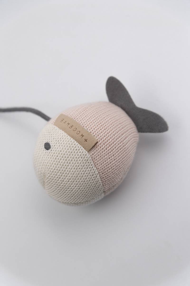 bamboom-giochini-giostrina-fish-rosa-04-in-maglia image 6