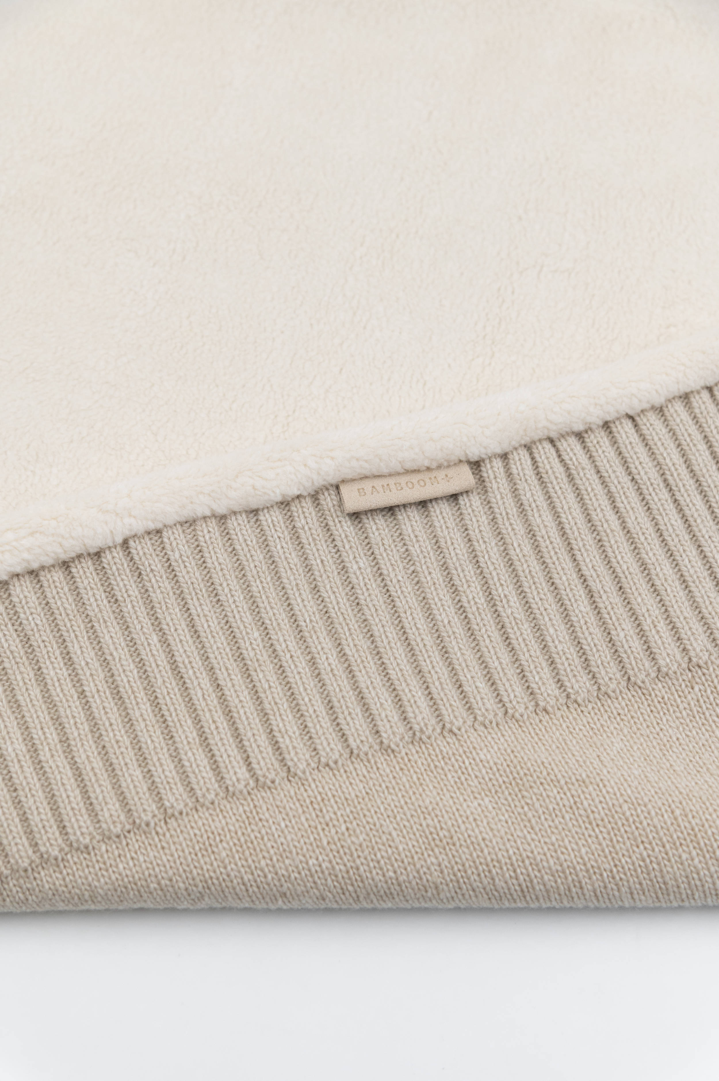 bamboom-copertina-4-stagioni-cashmere-teddy-stone-sand-505 image 2