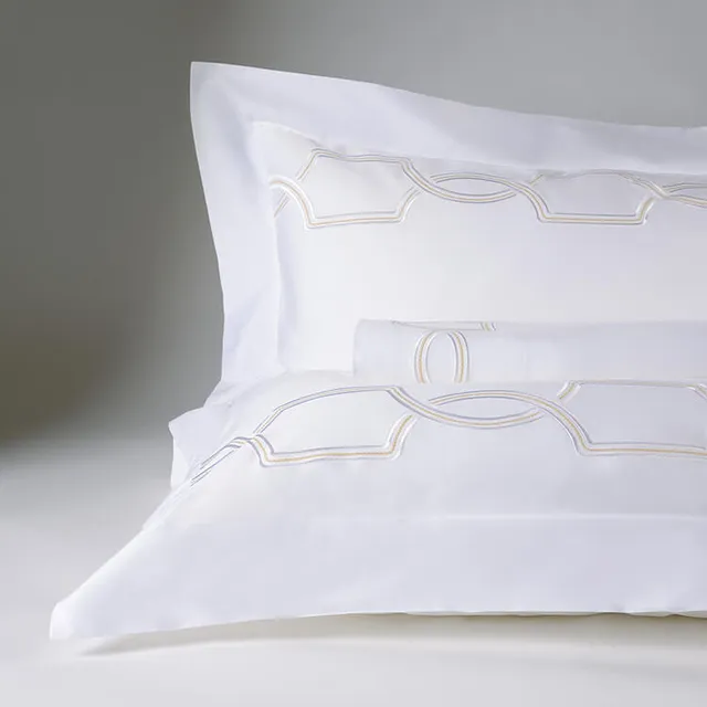 rivolta-carmignani-royal-parure-lenzuola-matrimoniale-270x300-raso-300-tc image 1