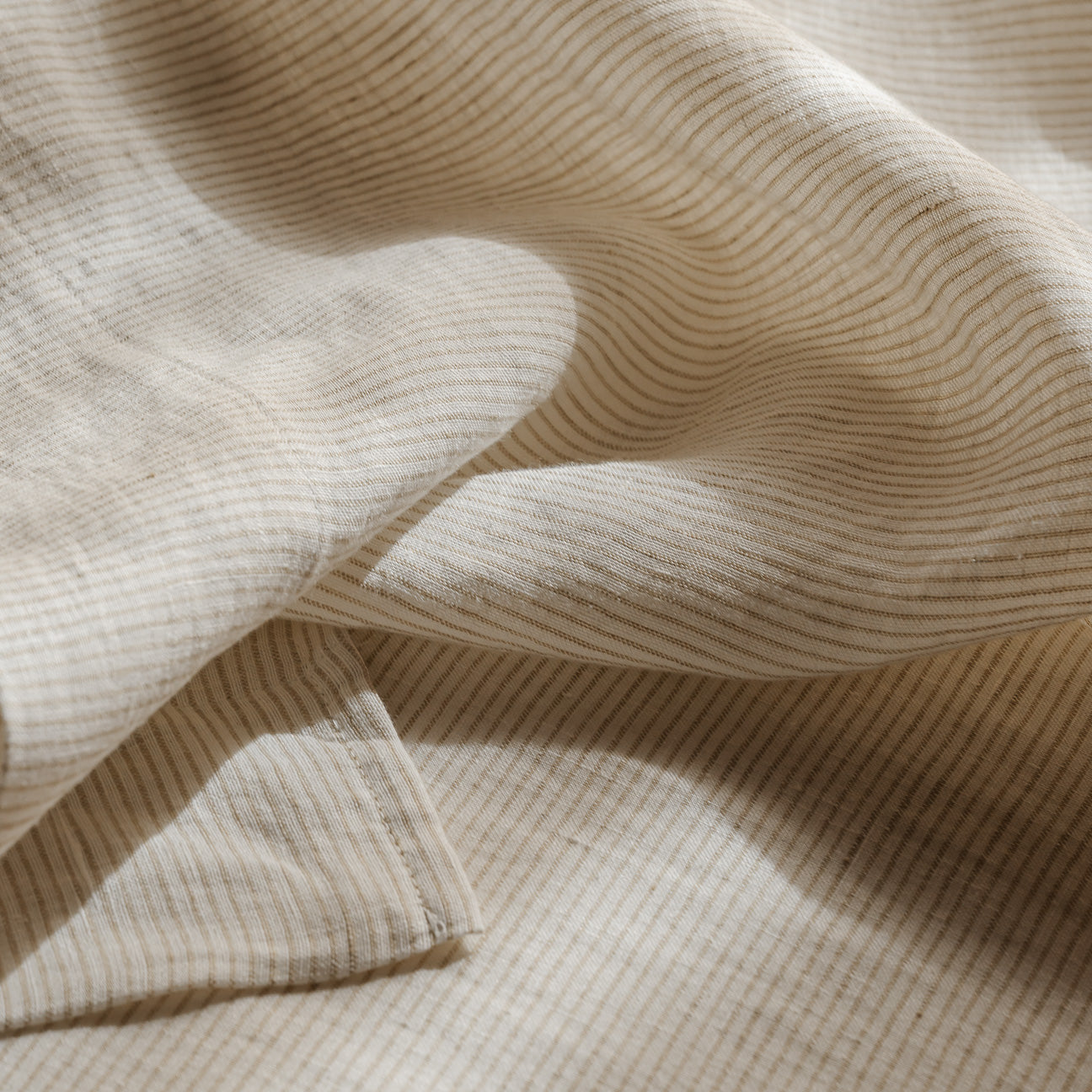 dalfilo-lenzuolo-sopra-in-puro-lino-260x300-cm-righe-crema-caffellatte image 7