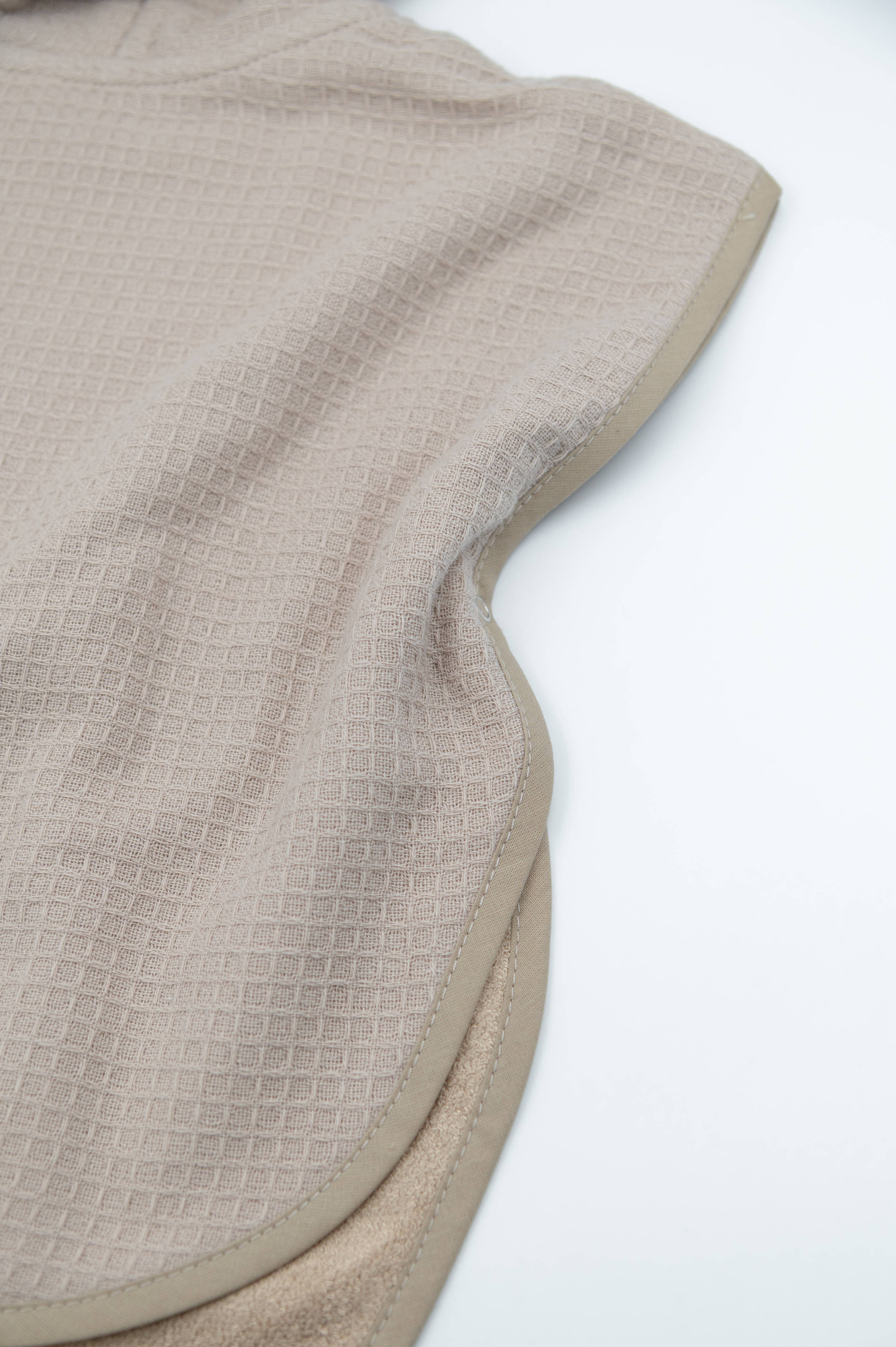 bamboom-poncho-waffle-mocha-sand-347-poncho-bagnetto-0-2y-2-4y image 3