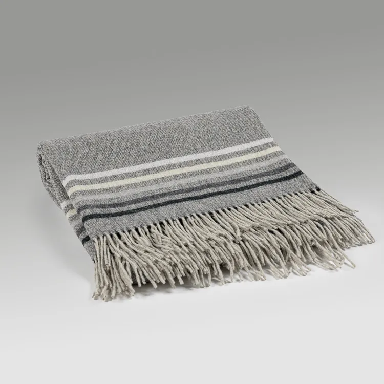 rivolta-carmignani-tailor-plaid-140x180-cm-in-cashmere-e-merinos image 1