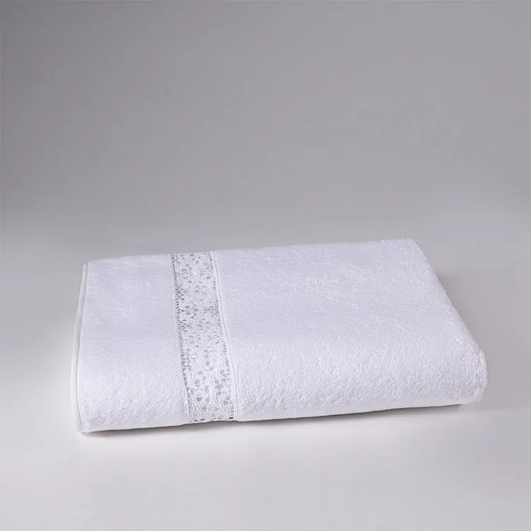 rivolta-carmignani-liberty-telo-bagno-100x150-cm-in-spugna-di-cotone-con-pizzo-m image 1