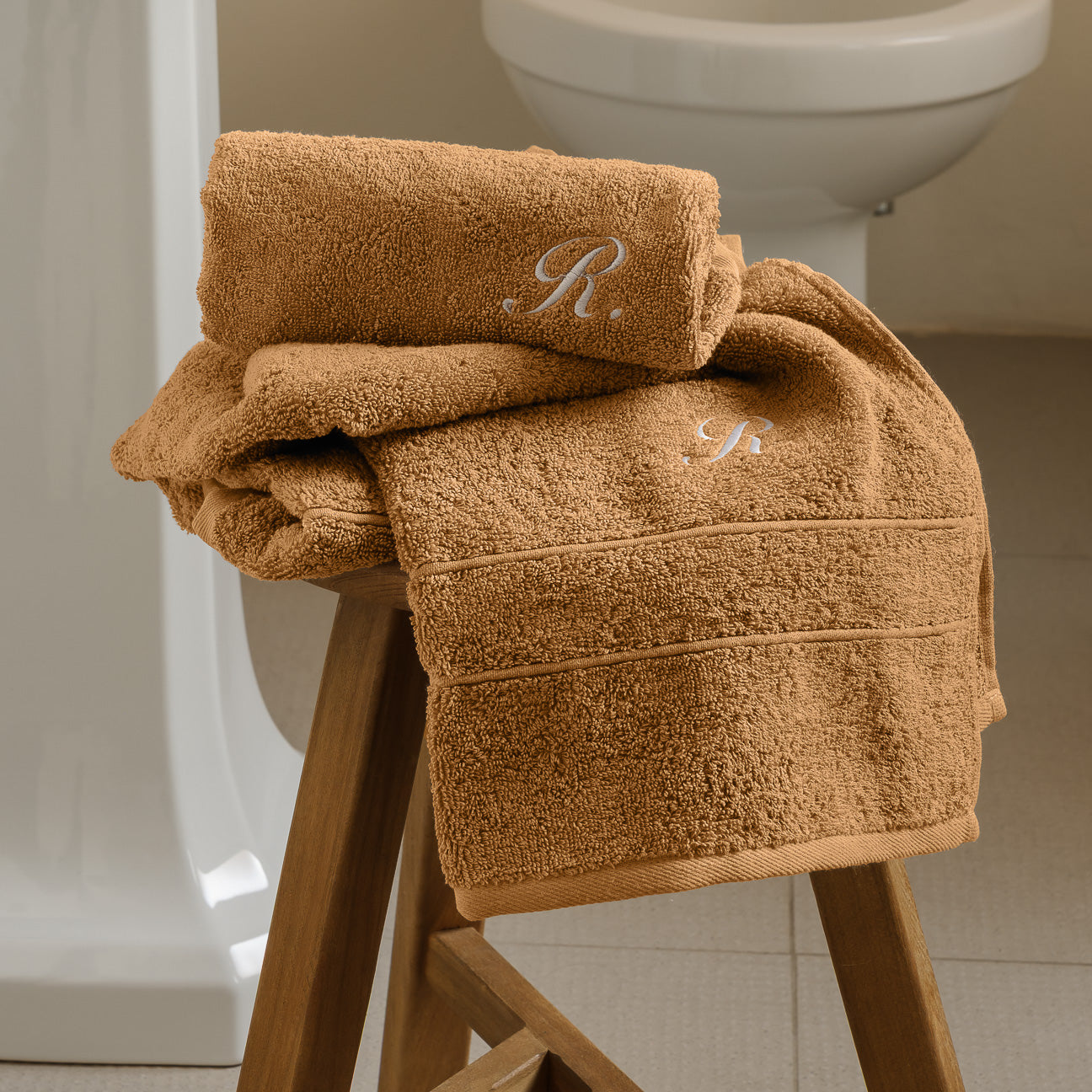 dalfilo-set-asciugamani-viso-e-mani-linea-classica-cotone-500-g-m2 image 2