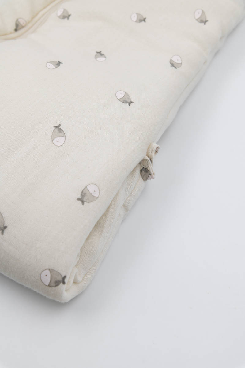 bamboom-sleeping-bag-combi-6-36m-tog-2-2-fishes-242 image 3