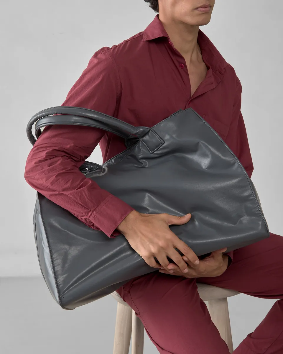 society-limonta-puff-hang-tote-bag-in-poliestere-riciclato-grs image 1