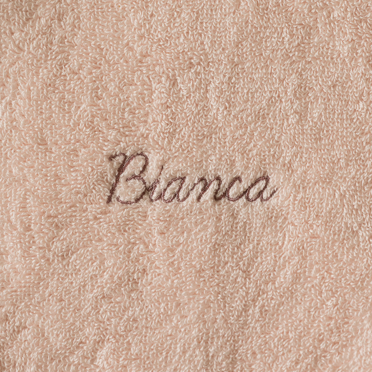 dalfilo-ricamo-bimbi-personalizzato-per-biancheria image 3