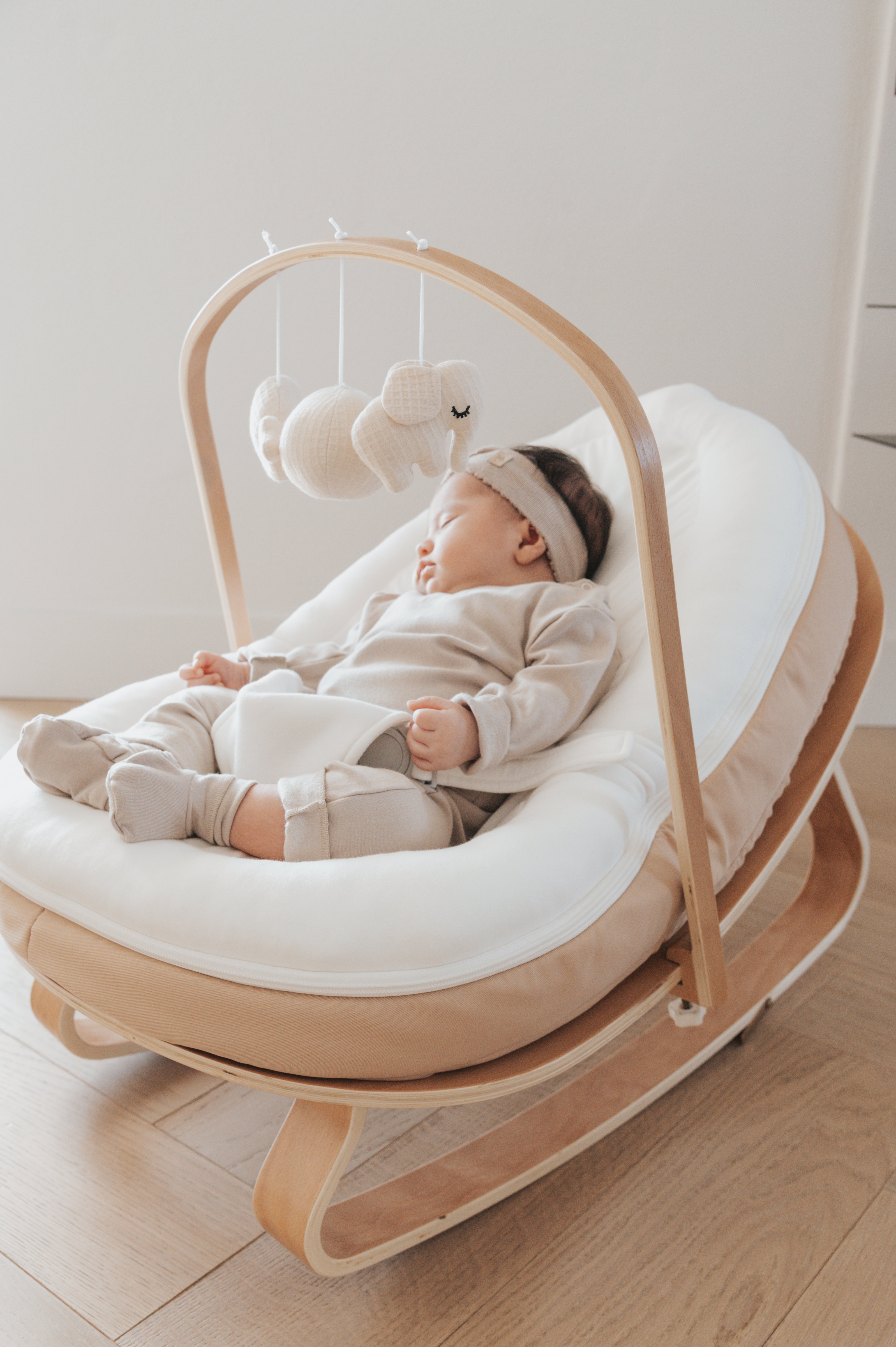 bamboom-toy-bar-baby-bouncer-arco-giochi-sand-10 image 3