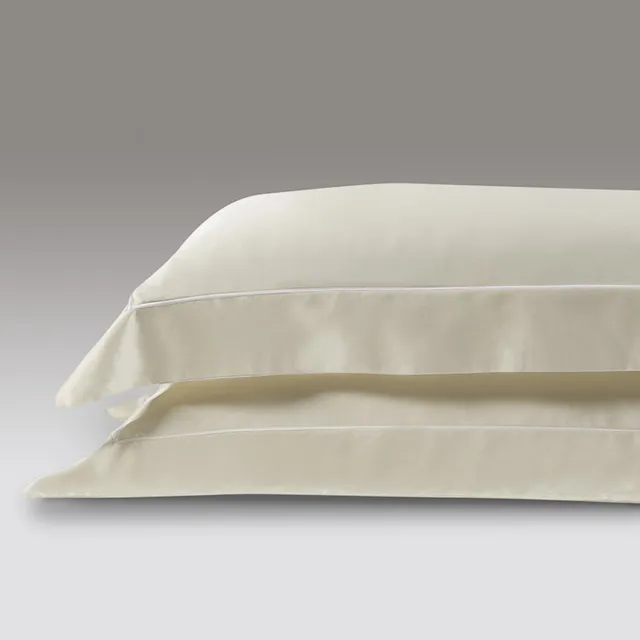 rivolta-carmignani-lazy-silk-coppia-federe-in-pura-seta-con-4-volani image 1