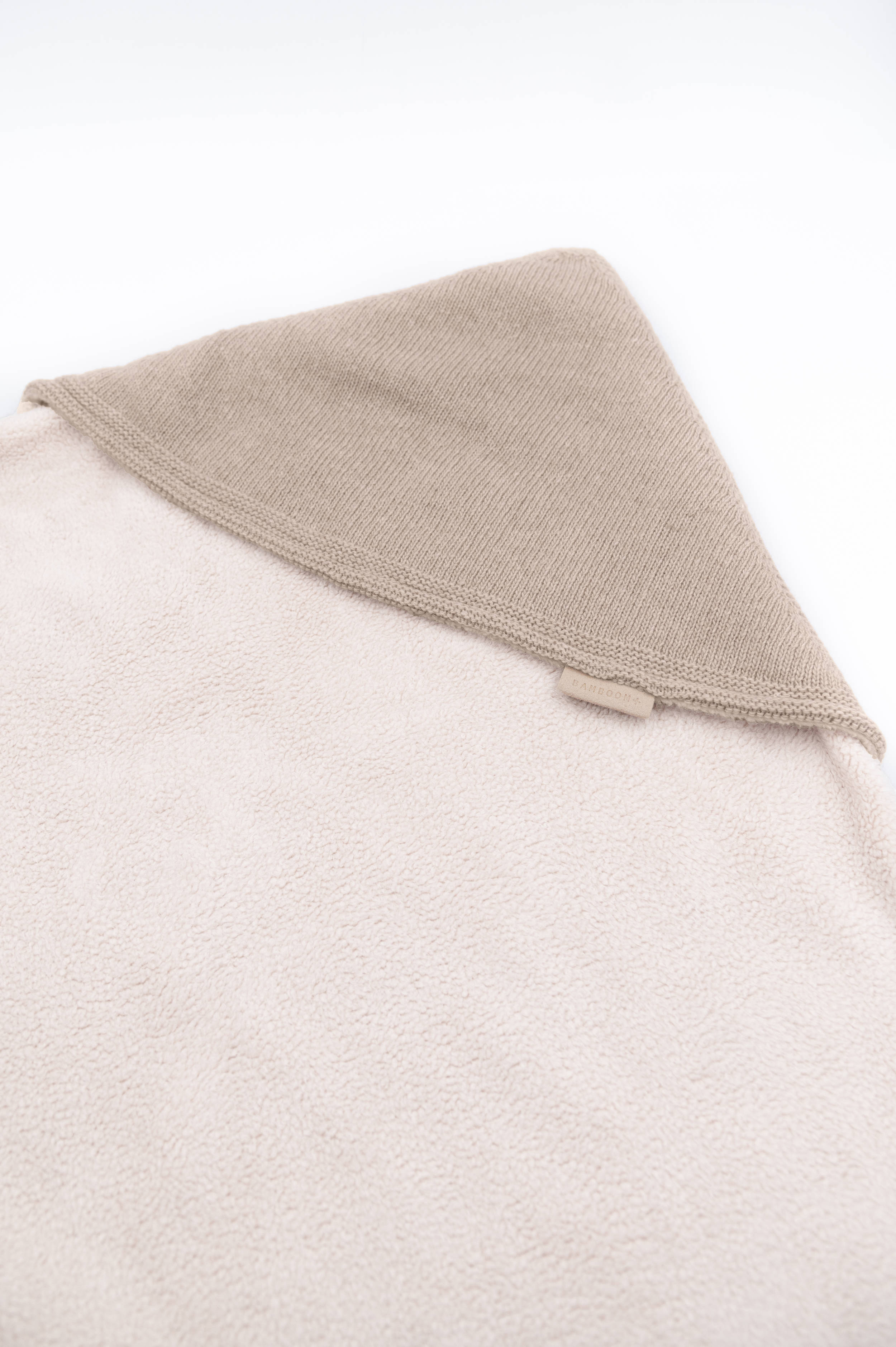 bamboom-copertina-wrap-4-stagioni-con-cashmere-e-teddy-stone-sand-505 image 2