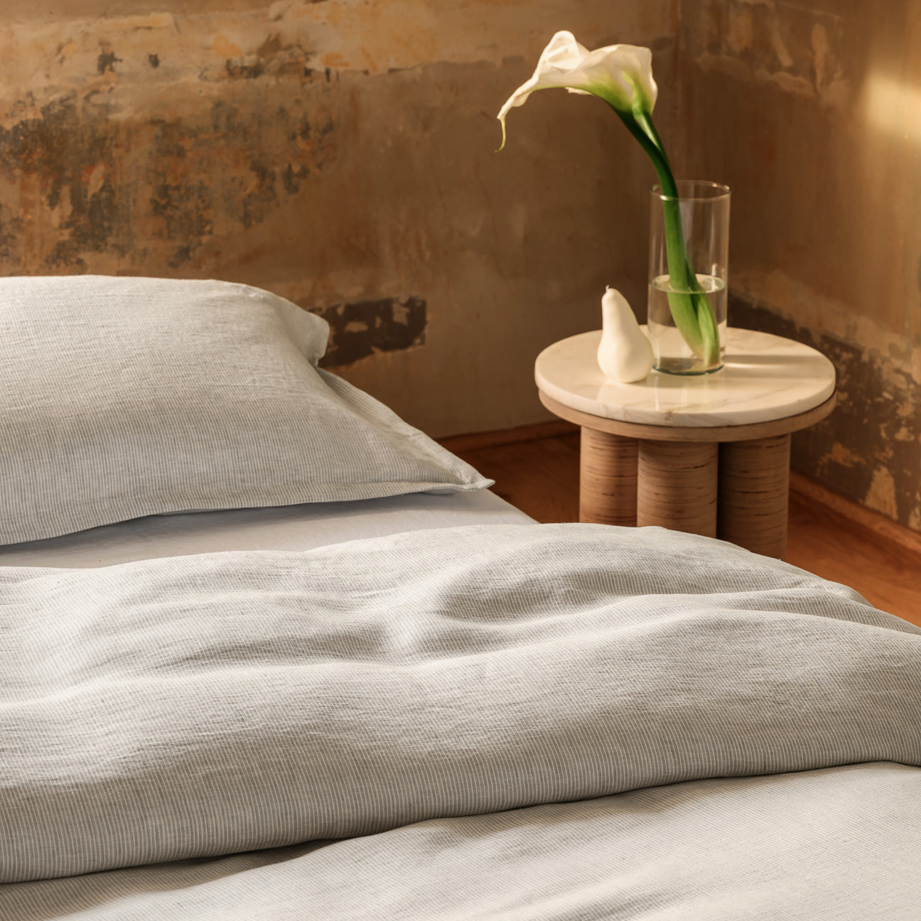 dalfilo-copripiumino-in-puro-lino-super-soft-righe-grigio-bianco image 4