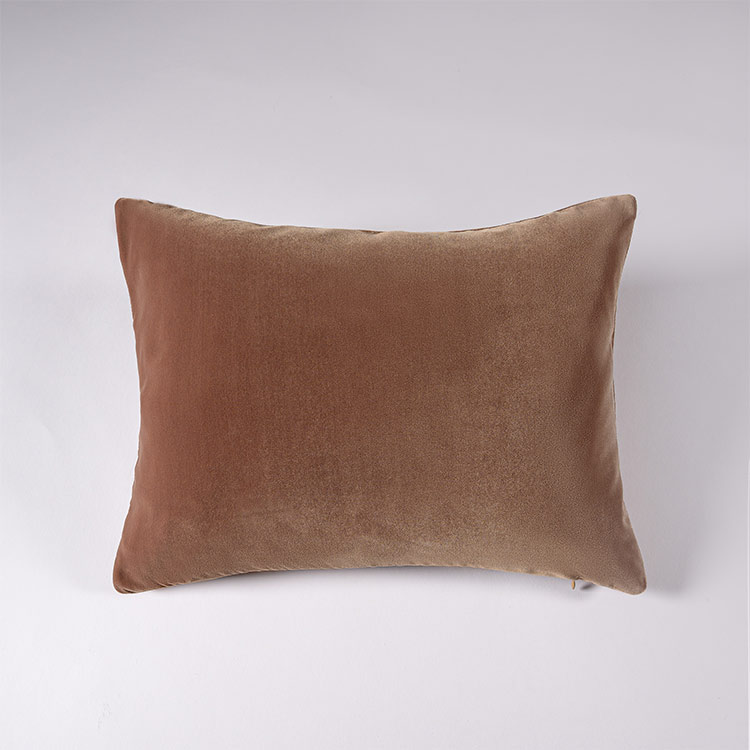 rivolta-carmignani-lounge-federa-decorativa-boudoir-30x40-cm-in-velluto image 2