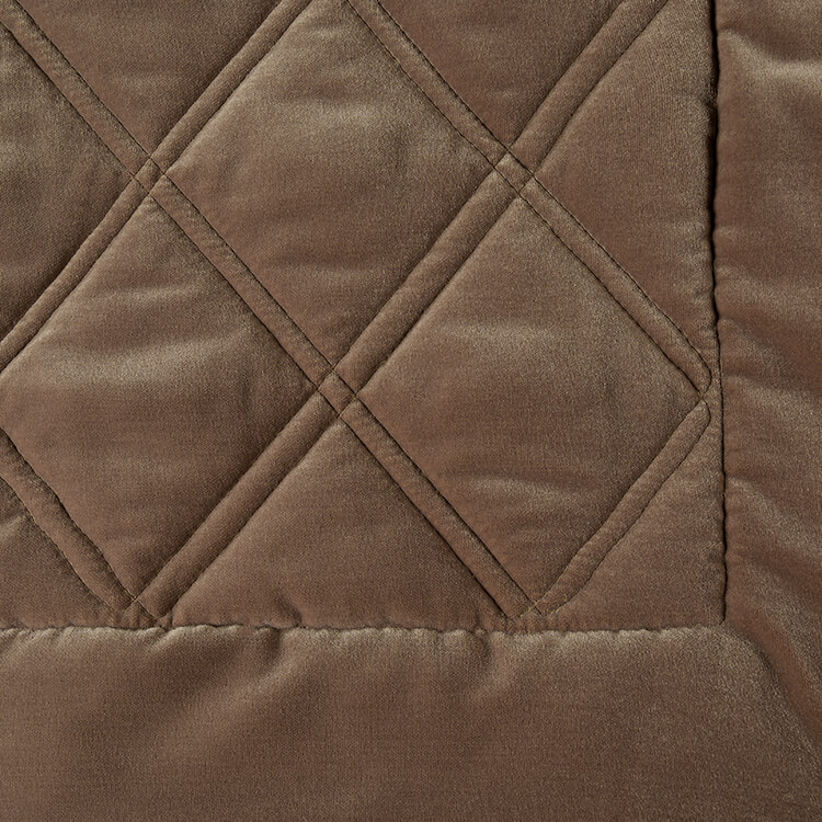 rivolta-carmignani-lounge-plaid-in-velluto-trapuntato-140x180-cm image 8