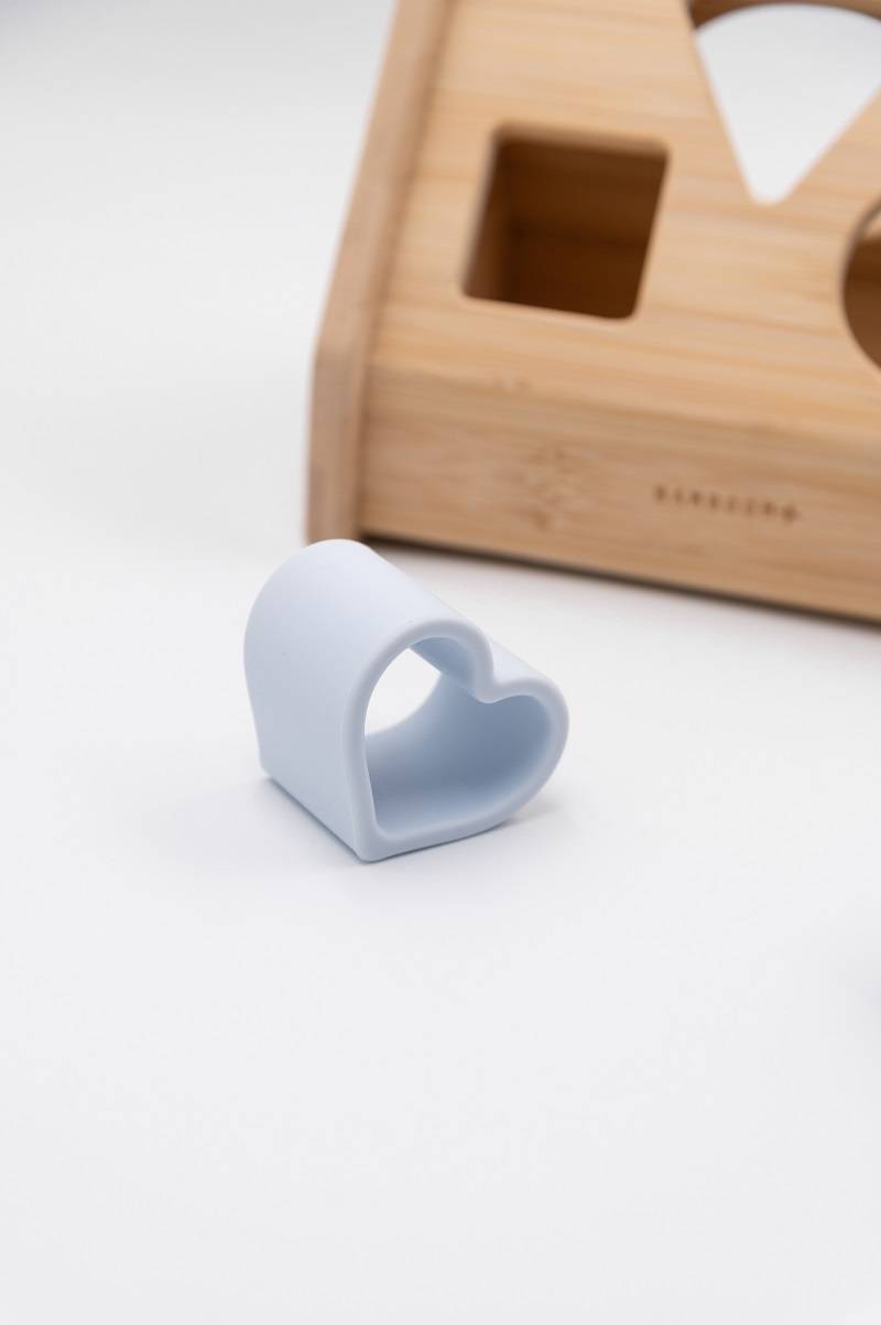 bamboom-puzzle-casetta-in-legno-e-silicone-blu-07 image 4