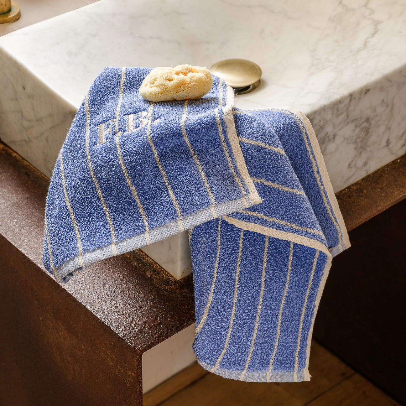 dalfilo-linea-classica-set-3-asciugamani-viso-mani-corpo-spa-righe-500-g-m2 image 4