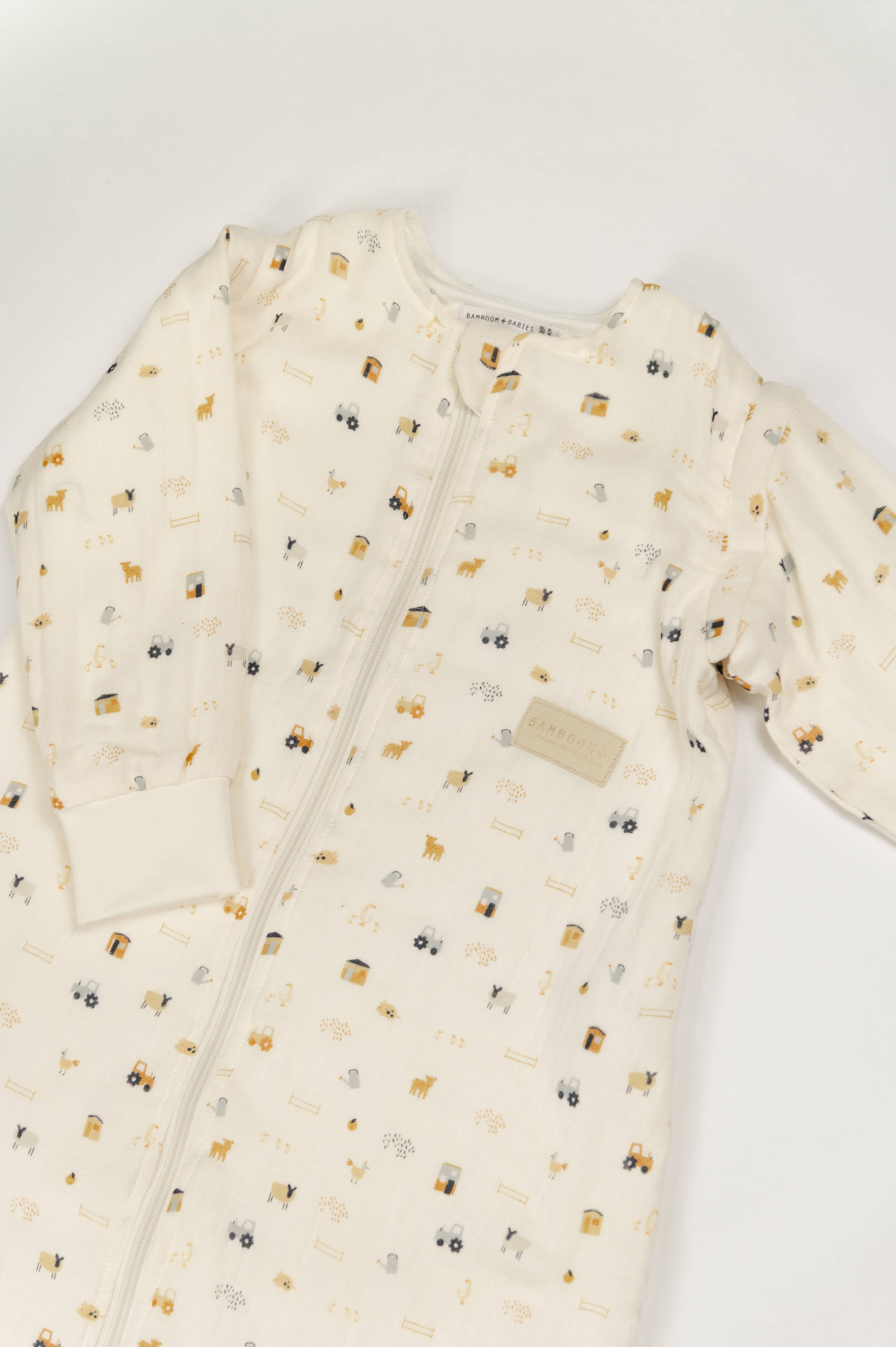 bamboom-sacco-nanna-sleeping-jumpsuit-combi-the-farm-133-tog-1-1 image 2