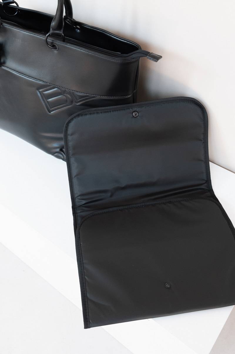 bamboom-borsa-a-tracolla-mamma-in-ecopelle-black-21 image 3
