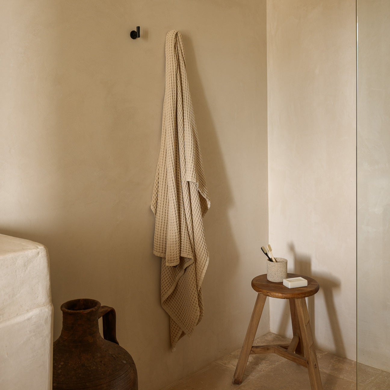 dalfilo-telo-doccia-nido-d-ape-stonewashed-in-puro-cotone image 1