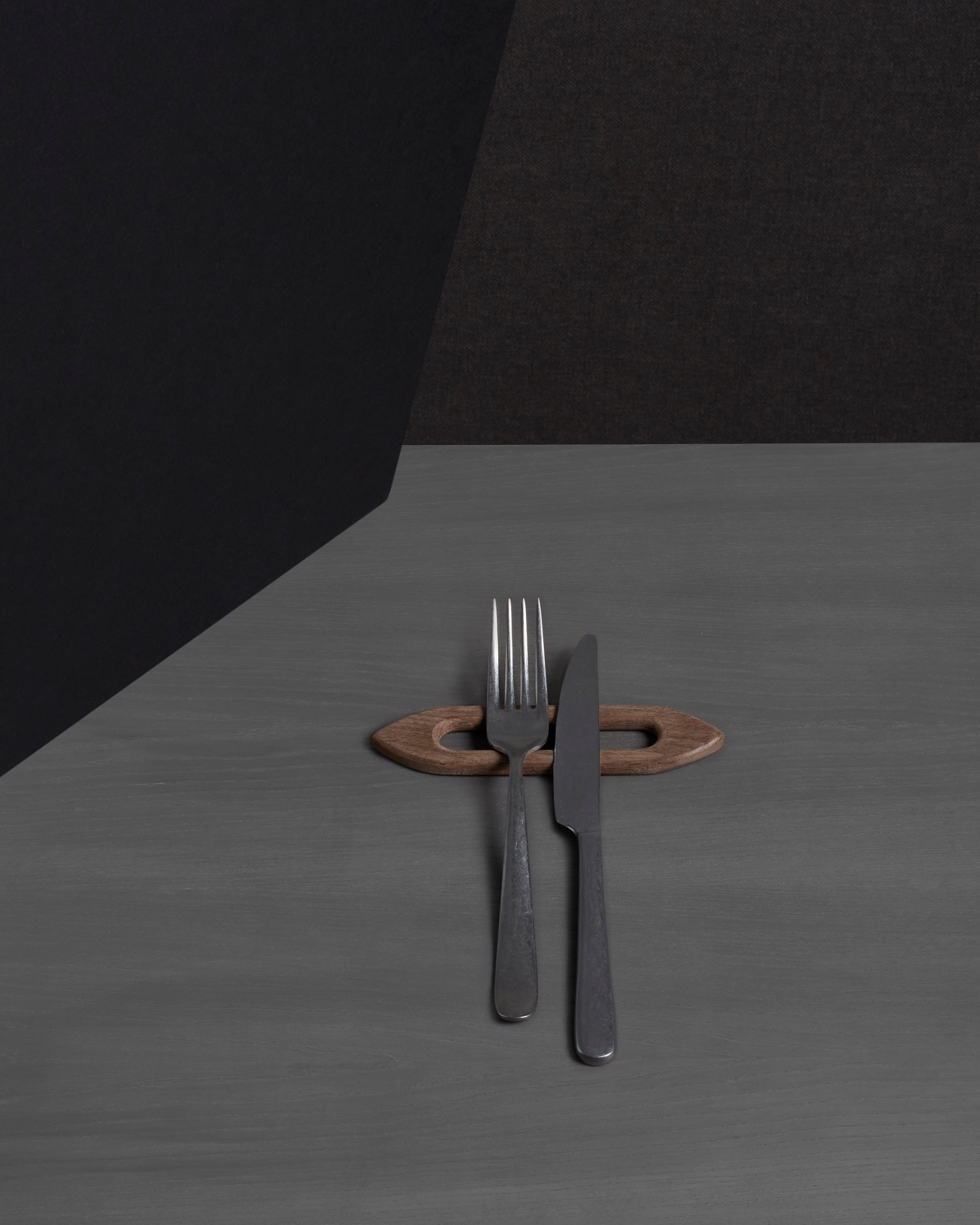 society-limonta-etta-porta-tovaglioli-in-legno-set-design image 2