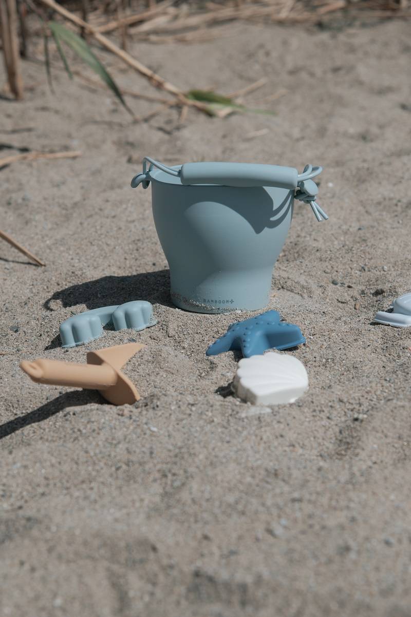 bamboom-set-spiaggia-blu-07-giochi-mare-in-silicone image 5