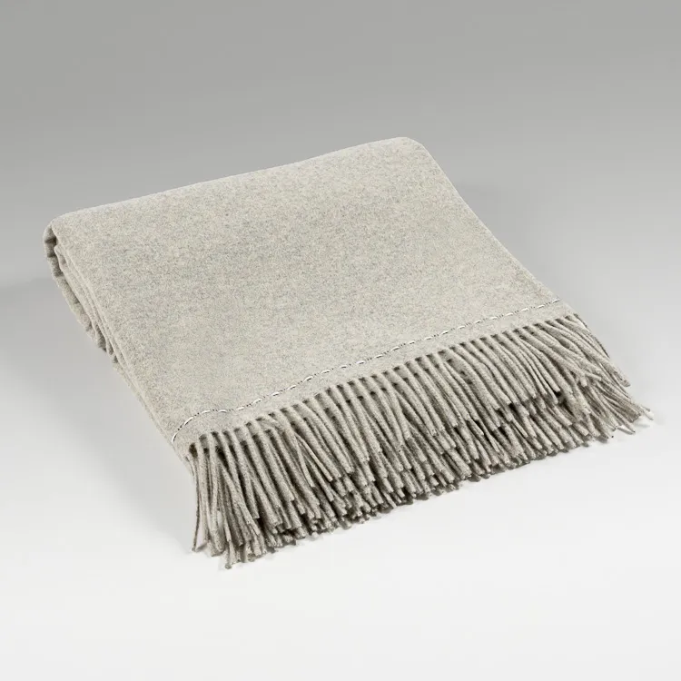 rivolta-carmignani-ecurie-d-angers-plaid-130x180-cm-in-100-cashmere image 1