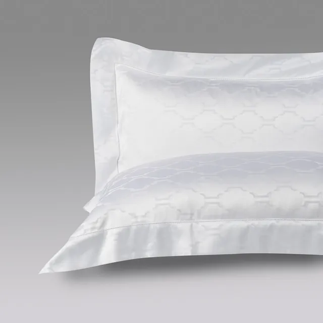 rivolta-carmignani-waldorf-coppia-federe-raso-300tc-jacquard image 1