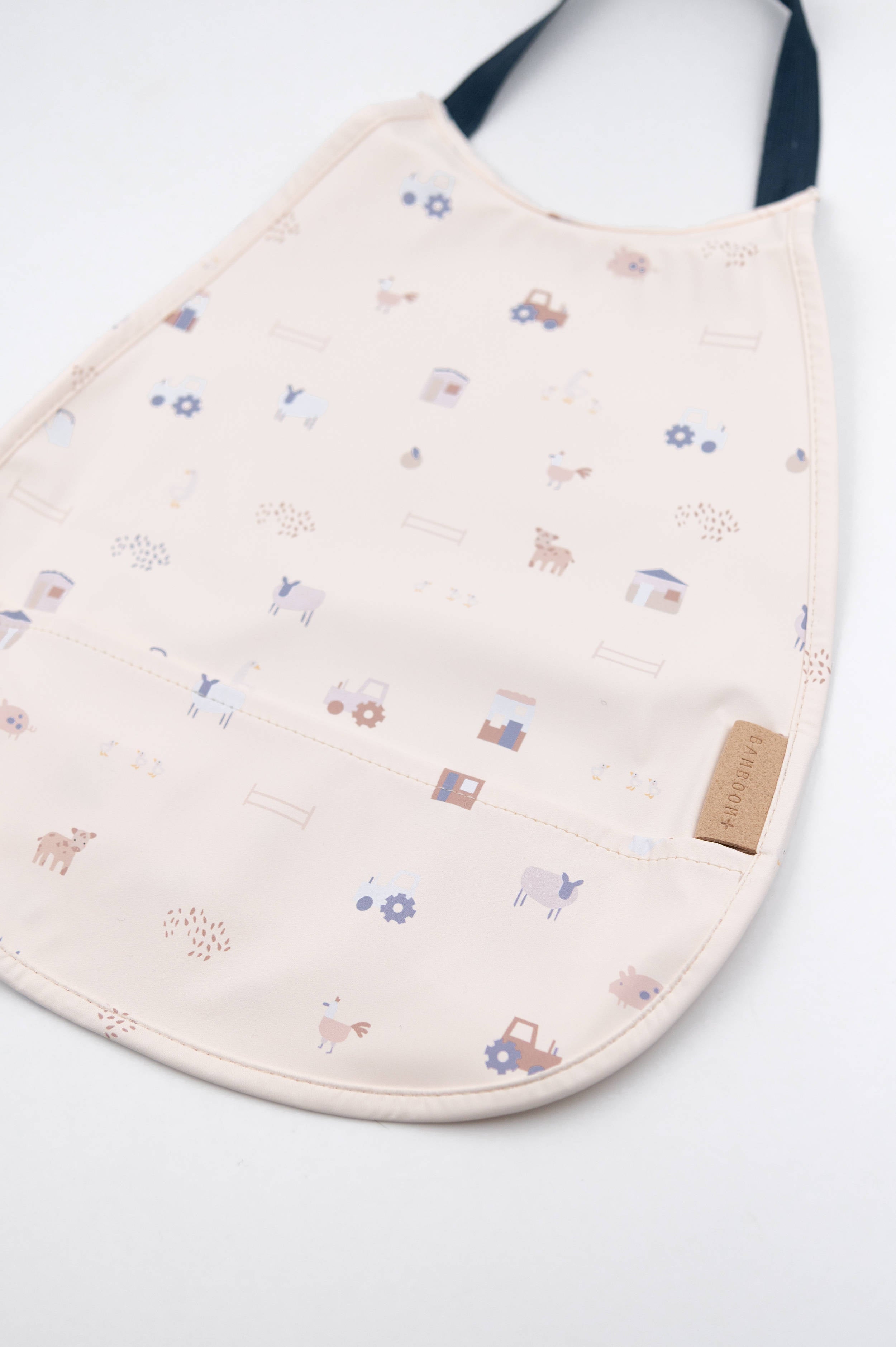 bamboom-bib-impermeabile-the-farm-133 image 4