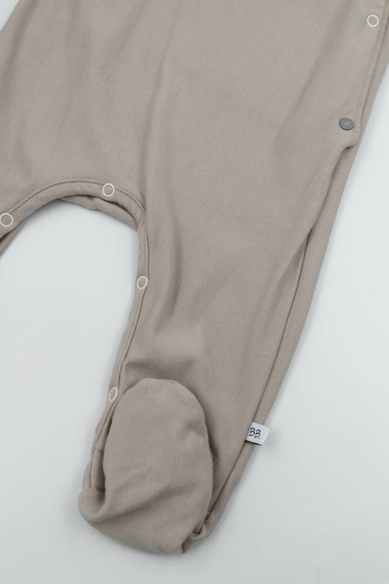 bamboom-tutina-con-piedi-pure-sabbia-09-in-bamb-e-cotone image 3